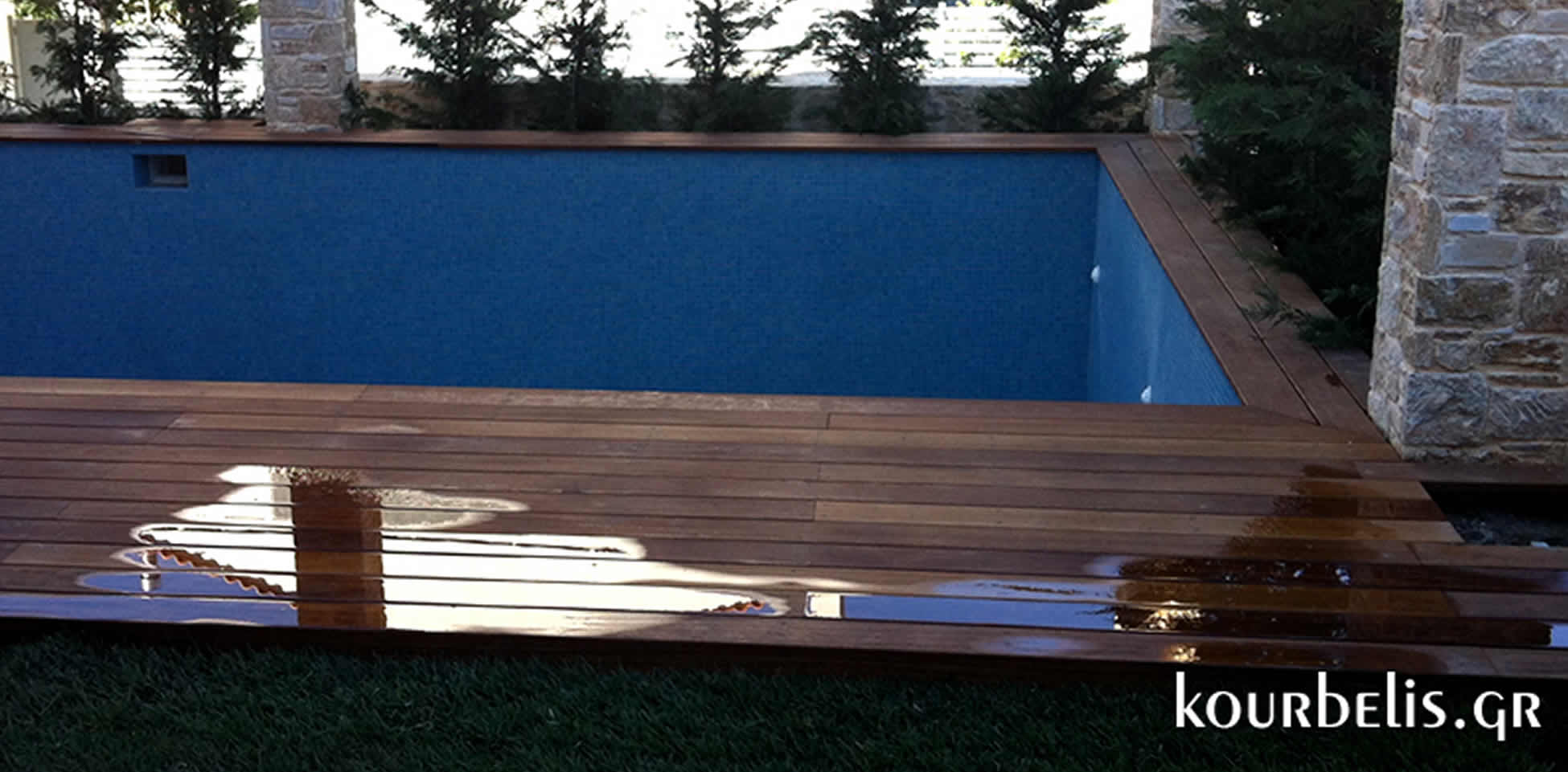 Kourbelis- Στέγες,Κεραμοσκεπές,Πέργκολες,Πατώματα deck, Ναοί